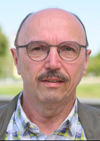 Auf dem Bild ist Frank Schmidt zu sehen